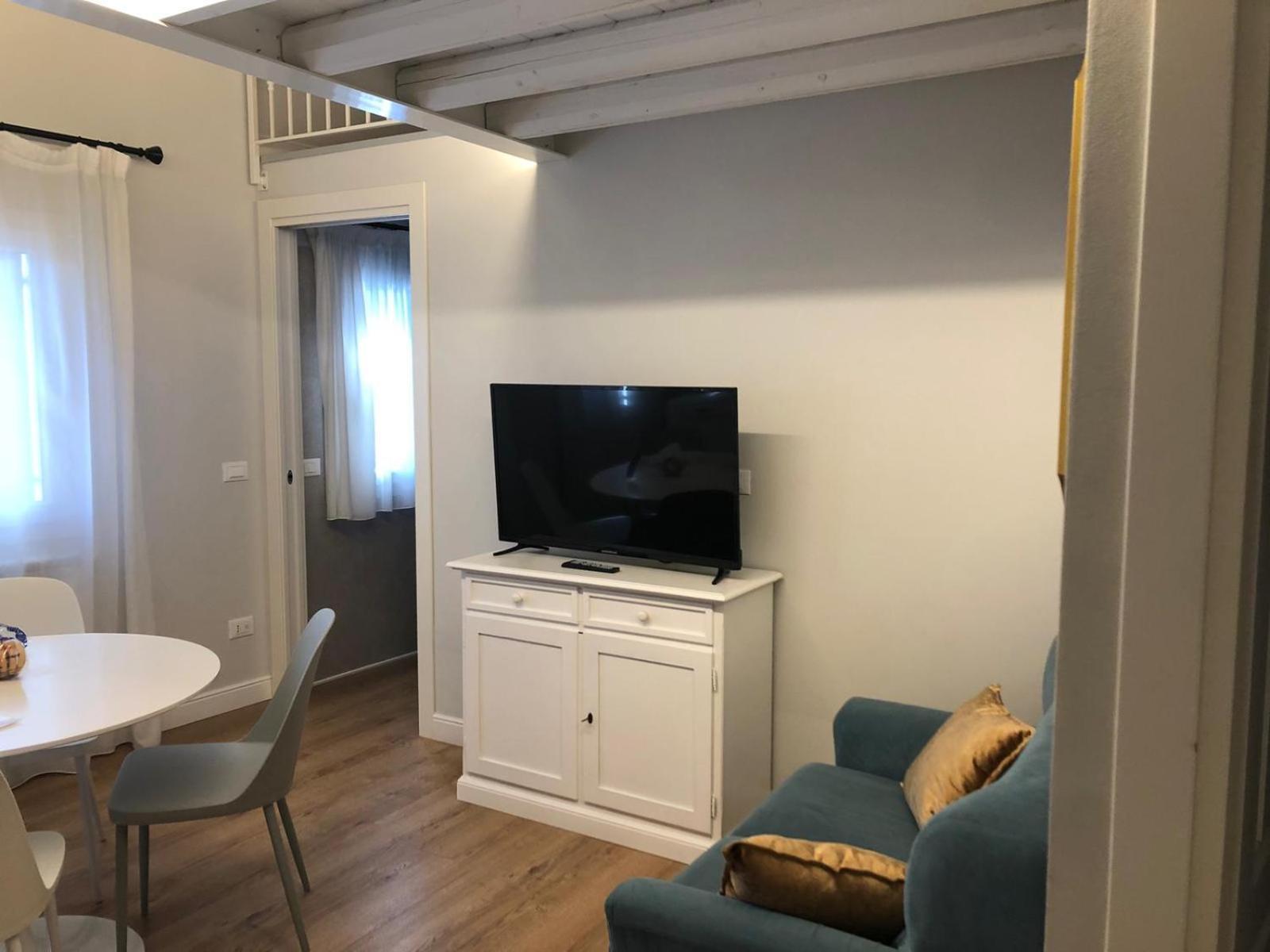 Canal Vena Apartsuite House Чоджия Екстериор снимка